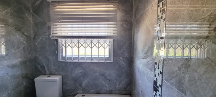 3 Bedroom Property for Sale in Rosedale Park Eastern Cape